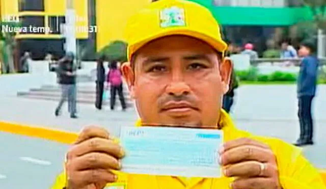 Trabajador municipal honrado devolvió cheque de más de S/ 74 mil en Los Olivos [VIDEO]