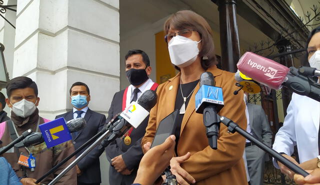 La titular del Ministerio de Salud aclaró que se encuentran a la espera del resultado de las investigaciones hechas por la Contraloría. Foto: Karla Cruz/URPI-GLR