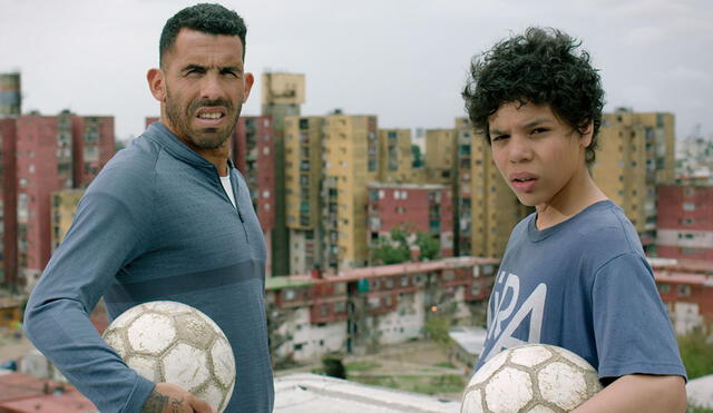 'Apache: La vida de Carlos Tevez' repasa la infancia del ídolo de Boca Juniors. Foto: Netflix.