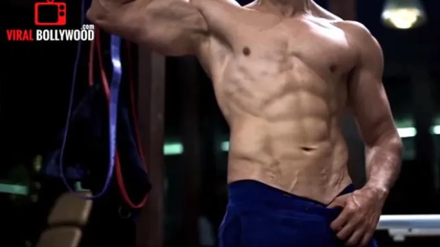 Increíble transformación de Hrithik Roshan para ser un galán de Bollywood