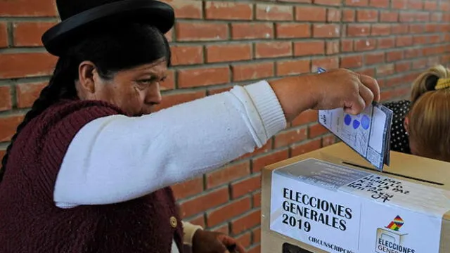 El 20 de octubre Evo Morales salió victorioso en un proceso electoral, en el cual la OEA halló "irregularidades". Foto: CNN en español
