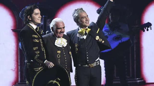 Vicente Fernández en los Latin Grammy