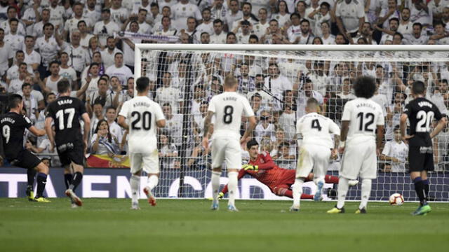 Thibaut Courtois recibió su primer gol en su debut como arquero del Real Madrid [VIDEO]