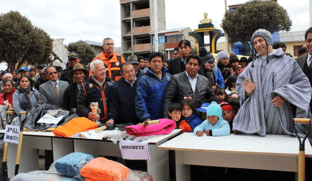 Junín: Gobierno entrega kits de abrigo a distritos en emergencia 
