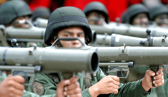 Twitter: Captan a militar venezolano uniformado bailando reggaeton