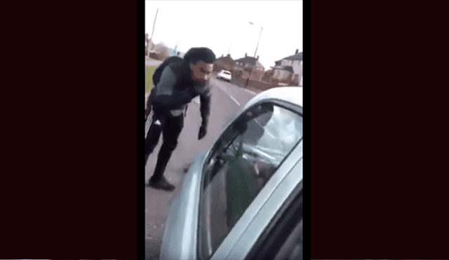 YouTube viral: joven causa polémica al frenar su vehículo apropósito para golpear a ciclista [VIDEO]