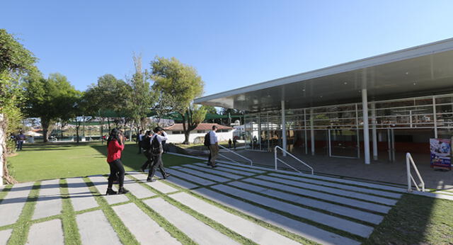 Las instalaciones del local del Club de Abogados en Arequipa, serían prestadas para atender a pacientes con COVID-19.