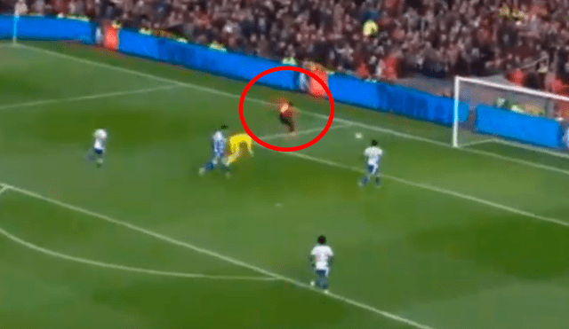 Manchester United vs Reading: pase entre líneas de Alexis Sánchez y Lukaku pone el 2-0 [VIDEO]