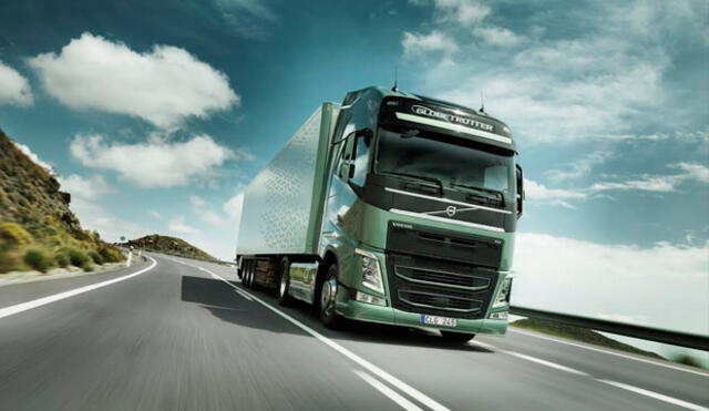 Volvo Trucks entregó sus primeros camiones Euro 5 en Perú