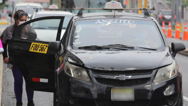 ATU propone un cambio en su reglamentos para el servicio de taxis y lo hará oficial en 30 días. Créditos: Jorge Cerdán / La República.