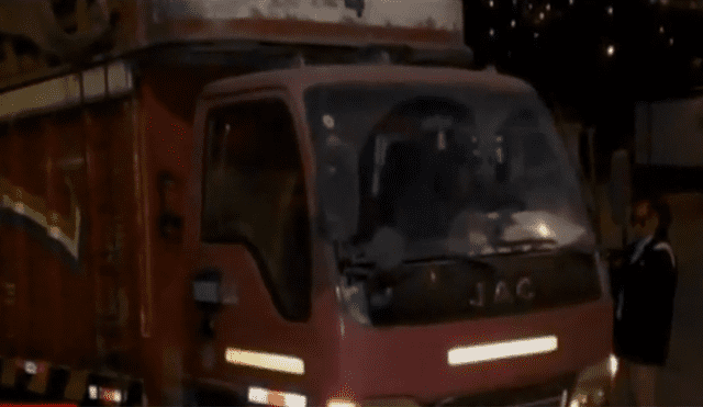 SJL: chofer de camión es baleado por delincuentes [VIDEO]