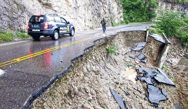 San Ignacio corre el riesgo de quedar aislado por colapso de carretera