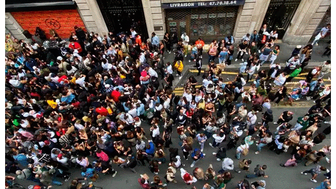Varias calles de Paris registraron altas concentraciones de personas. Foto: Le Figaro.