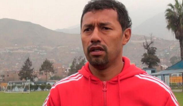 Roberto ‘Chorri’ Palacios fue cesado de su cargo como técnico por indisciplina