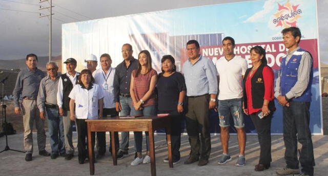 Arequipa: Osorio firmó convenio para construir hospital en Mollendo