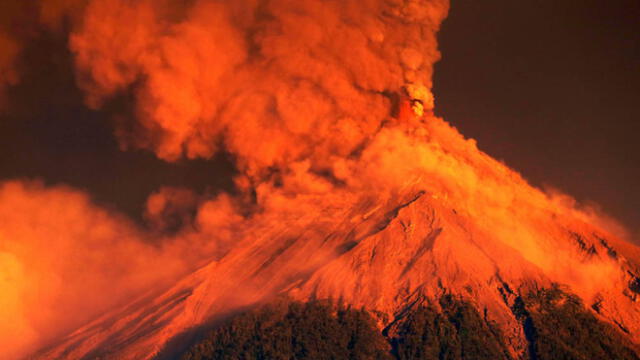 Guatemala: casi 3 mil evacuados por nueva erupción del volcán de Fuego [FOTOS]