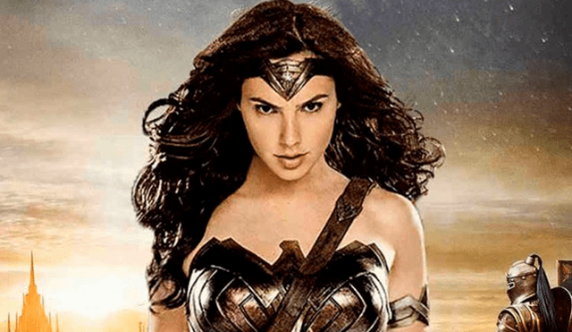 DC Comics: actriz de Wonder Woman se divierte bailando salsa [VIDEOS]
