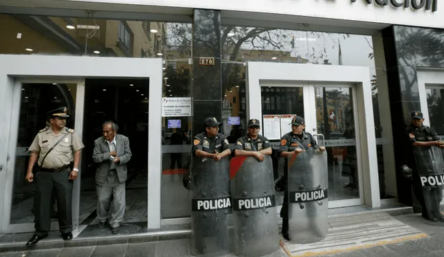 Policías resguardarán agencias de BCP e Interbank en sus días de franco