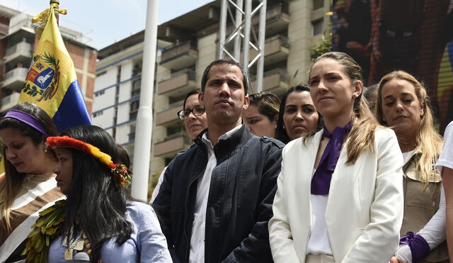 Fabiana Rosales, esposa de Guaidó, ya había denunciado "nueva ola de represión" de Maduro. Foto: AFP.