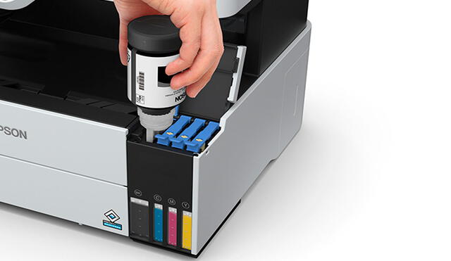 Las impresoras actuales tienen un sistema de suministro de tinta. Foto: Epson