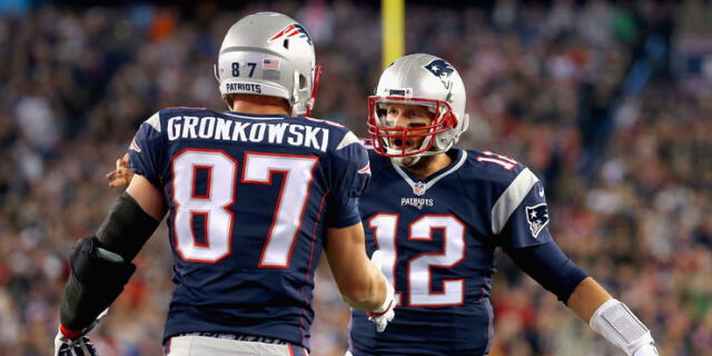 Rob Gronkowski y Tom Brady obtuvieron tres Super Bowl en los New England Patriots.