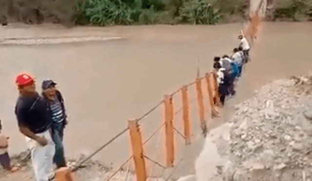 Escolares cruzan río por una soga para ir a clases en Piura [VIDEO]