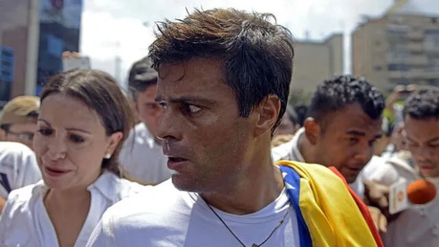 Venezuela: fiscal anuncia que hallaron más de 60 mil dólares en vehículo de un familiar de Leopoldo López
