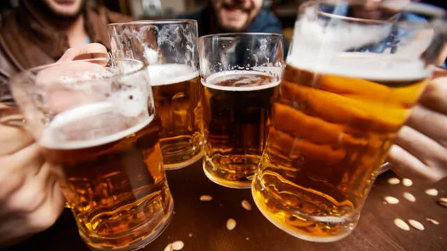 La ciencia asegura que beber cerveza después del trabajo es bueno para la salud