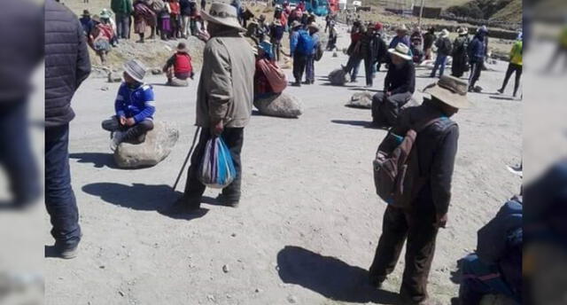 Cusco: Bloquean corredor minero sur exigiendo pagos a empresa Las Bambas