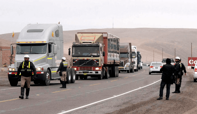Camioneros del Sur no acatarían paro regional contra el ISC