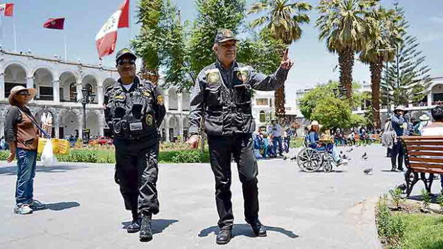 Implican a serenos de municipio de Arequipa en agresión a jóvenes