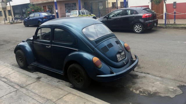 #YoDenuncio:  vehículos han convertido calle de Chorrillos en estacionamiento clandestino 