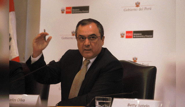 Carlos Oliva: Proyectamos un crecimiento de 3% este año y 4% para el 2020