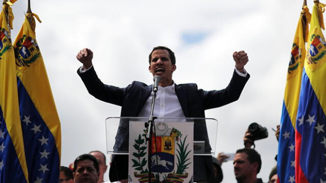 Guaidó amenaza a régimen de Maduro: "No descartamos ayuda militar de EE. UU."