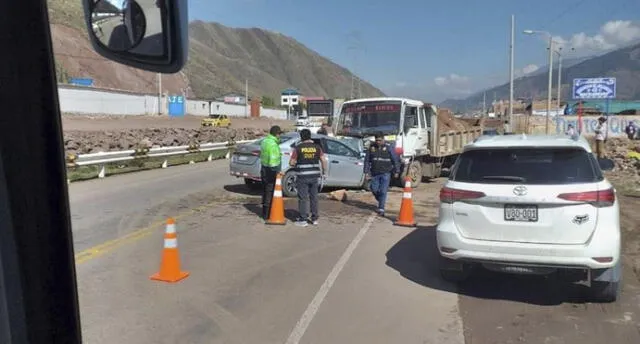 Violento choque en la vía Cusco – Arequipa deja un muerto y tres heridos