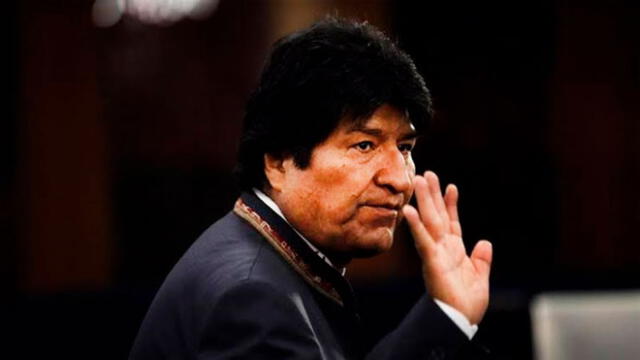 Evo Morales despedido en aeropuerto de Chimoré