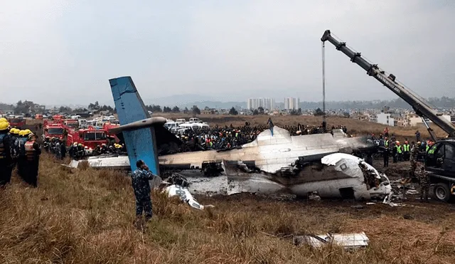Avión se estrelló en Nepal: al menos 50 personas han muerto