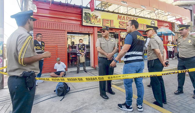 DETENCIÓN. Sujeto, procedente de Lima, fue detenido en Cayma. Se le encontró un arma de fuego y dólares con manchas.