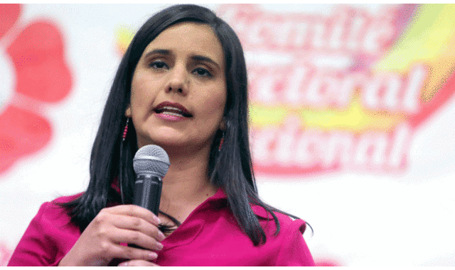 Verónika Mendoza: PPK debería responder por adenda tramposa de Chinchero