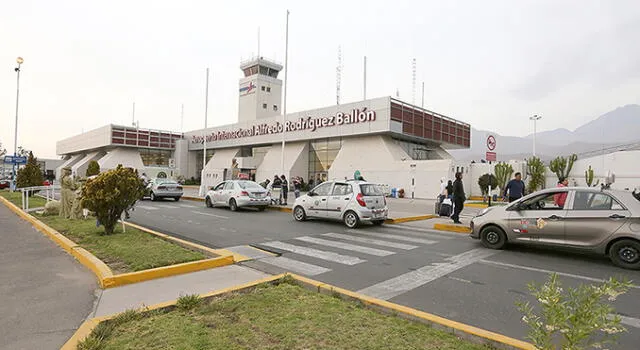 Deberán retirar pista de aterrizaje de aeropuerto en Arequipa