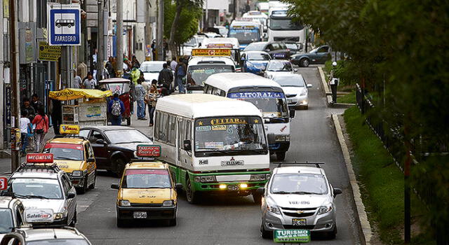 Transportistas de Cayma exigen nulidad del SIT en Arequipa