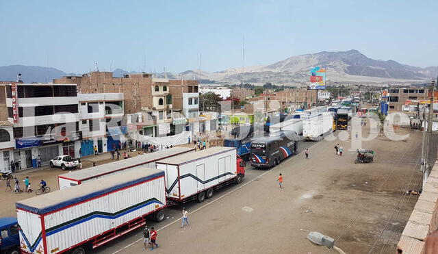 Algunos transportistas han optado por rematar su mercadería.Foto: Jaime Mendoza/La República