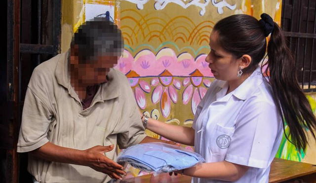 Minsa: más de 300 pacientes del Hospital Larco Herrera recibieron ropa