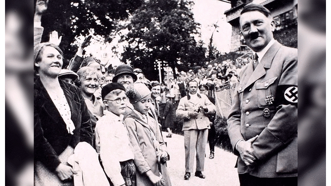 Documental sobre Adolfo Hitler muestra cómo evitaba ver los horrores del Holocausto
