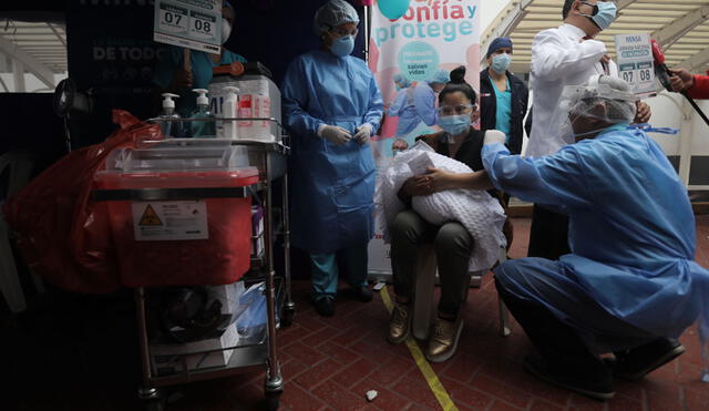 Minsa organizará una campaña de vacunación a nivel nacional este 7 y 8 de noviembre. Foto: Jorge Cerdán / La República