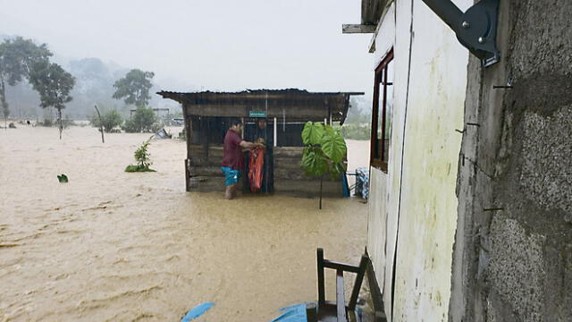 inundaciones. Viviendas fueron dañadas tras desborde.
