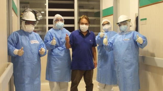 A finales de mayo, el médico cirujano Wildor Parinango dejó el Hospital Emergencia Ate Vitarte tras vencer la enfermedad. (Foto: Ministerio de Salud)