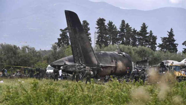 Argelia: Número de muertos por choque de avión asciende a 257