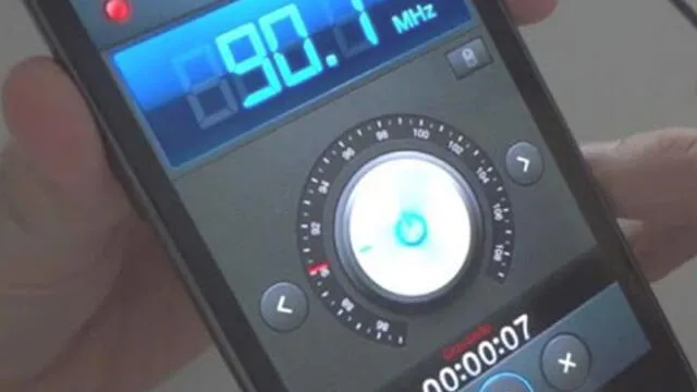 Los fabricantes de smartphones sostienen que los usuarios no necesitan de una radio.