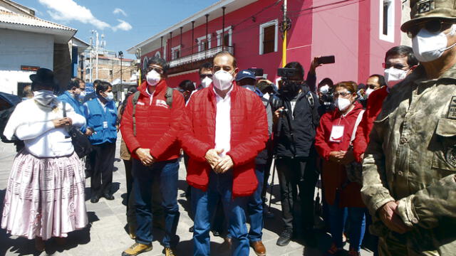 visita. Martos llegó a Puno para analizar las acciones adoptadas frente a la pandemia.